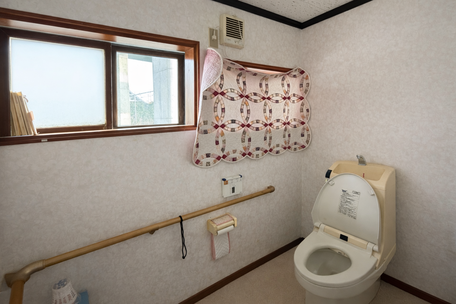 新潟県糸魚川市の5LDK物件 内観4